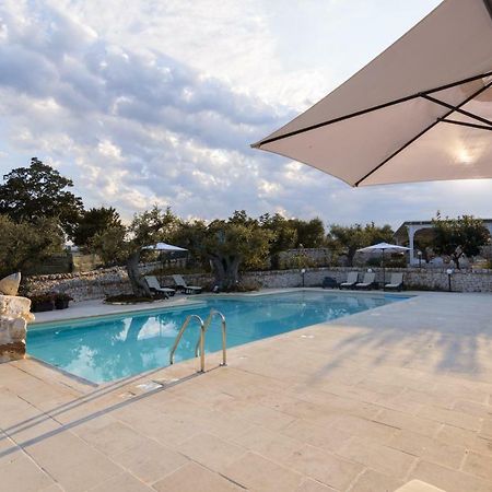 Almapetra Trulli Resort Локоротондо Екстериор снимка