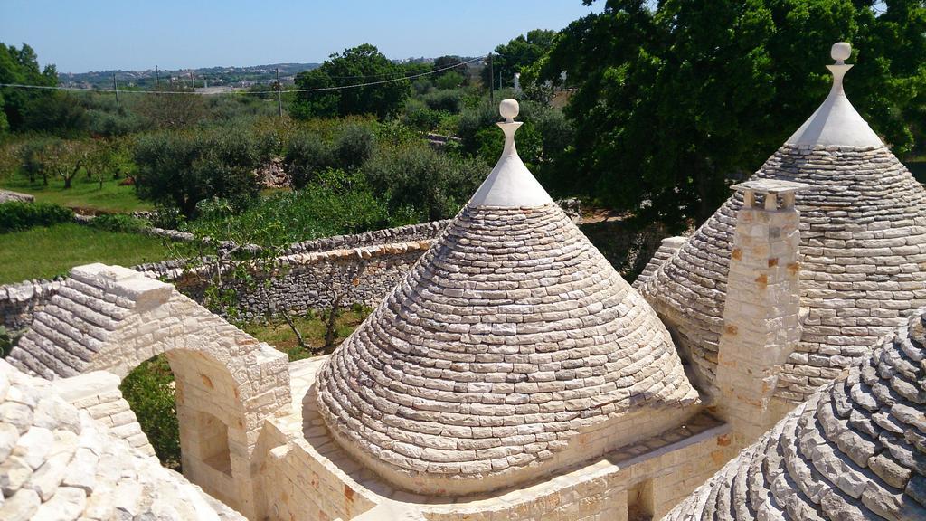 Almapetra Trulli Resort Локоротондо Екстериор снимка