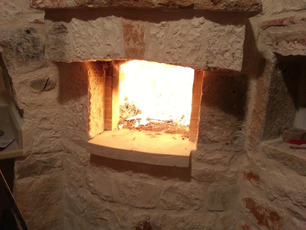 Almapetra Trulli Resort Локоротондо Екстериор снимка