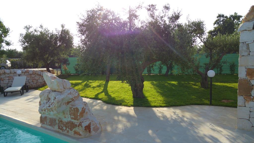 Almapetra Trulli Resort Локоротондо Екстериор снимка
