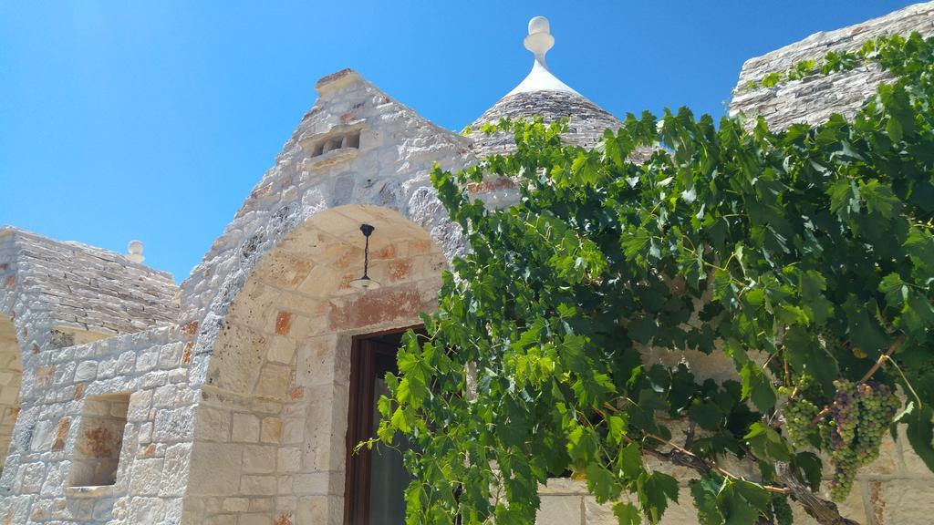 Almapetra Trulli Resort Локоротондо Екстериор снимка