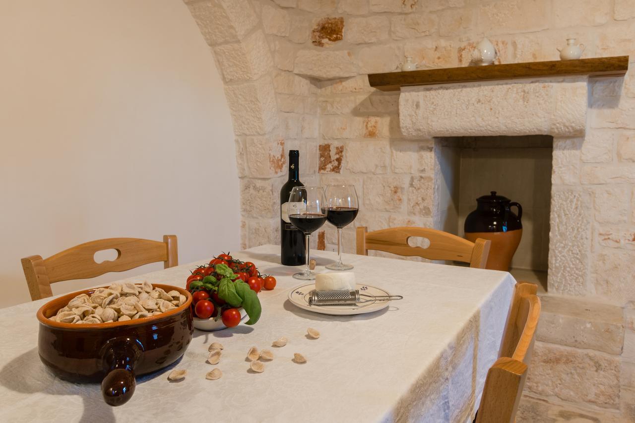Almapetra Trulli Resort Локоротондо Екстериор снимка