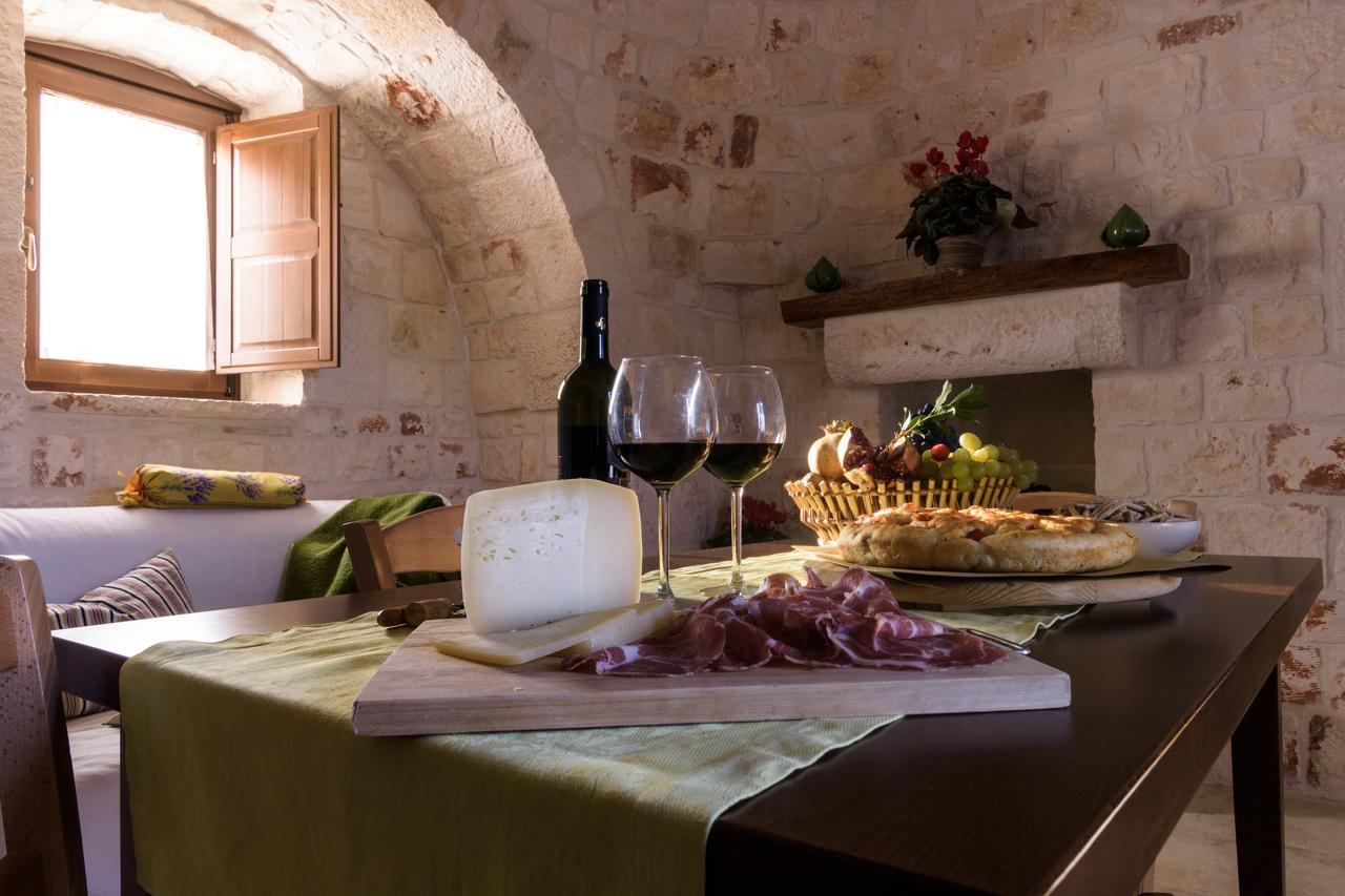 Almapetra Trulli Resort Локоротондо Екстериор снимка