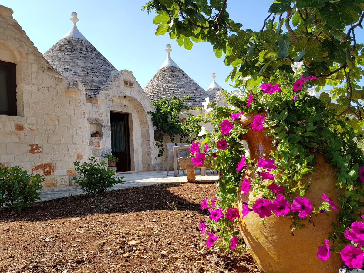 Almapetra Trulli Resort Локоротондо Екстериор снимка