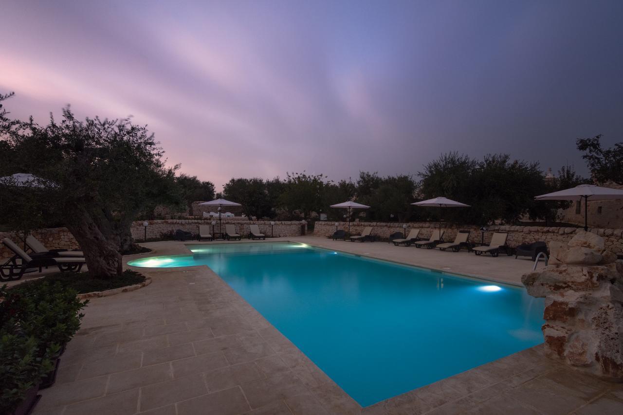 Almapetra Trulli Resort Локоротондо Екстериор снимка