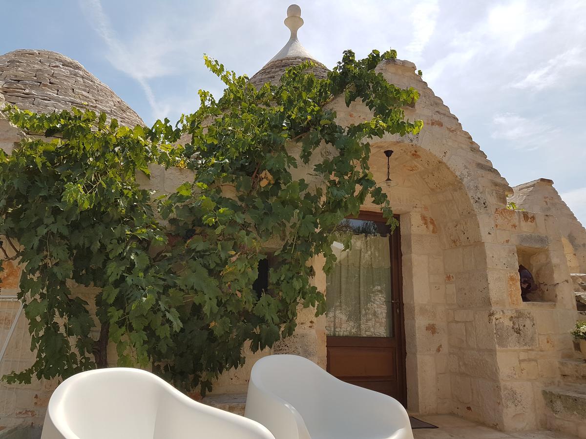 Almapetra Trulli Resort Локоротондо Екстериор снимка