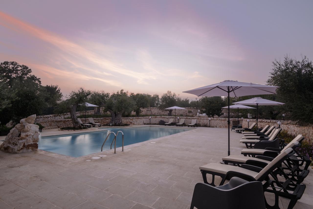 Almapetra Trulli Resort Локоротондо Екстериор снимка