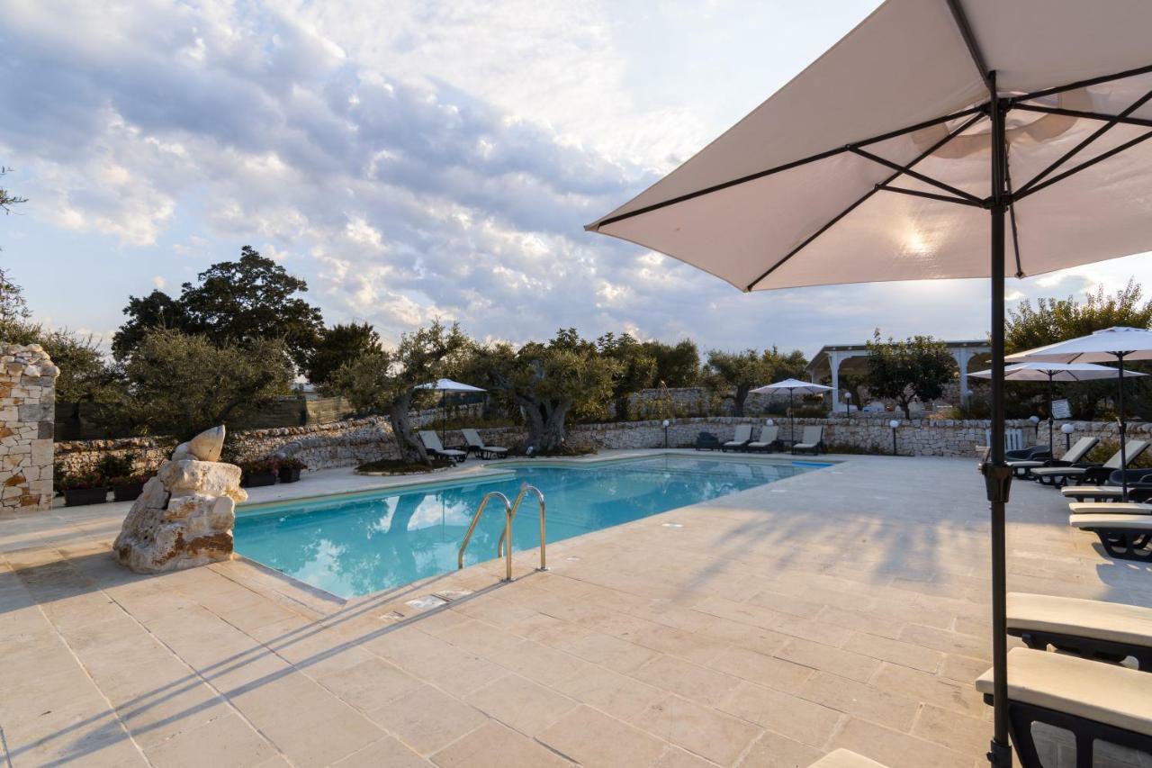 Almapetra Trulli Resort Локоротондо Екстериор снимка